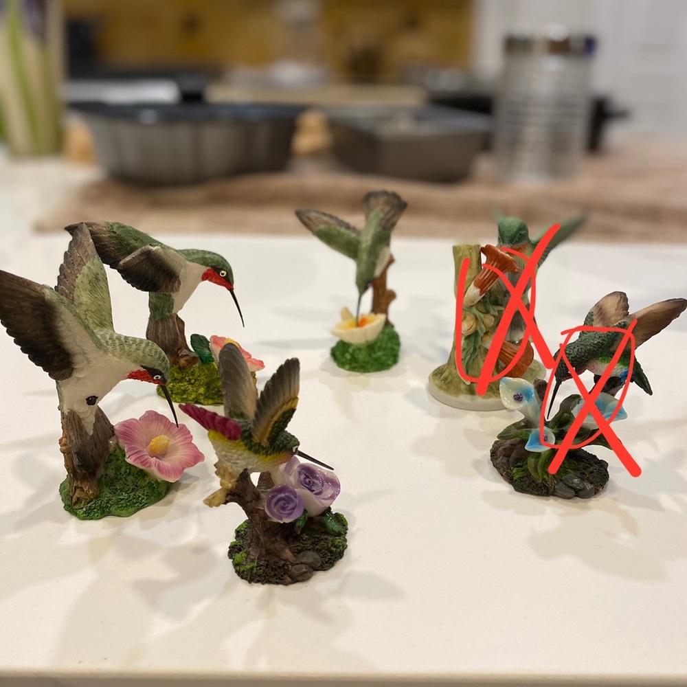 Four hummingbirds left